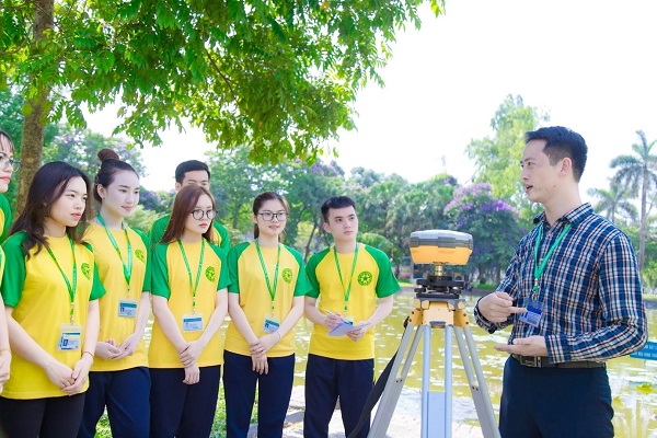 Ngành Quản lý đất đai học trường nào?